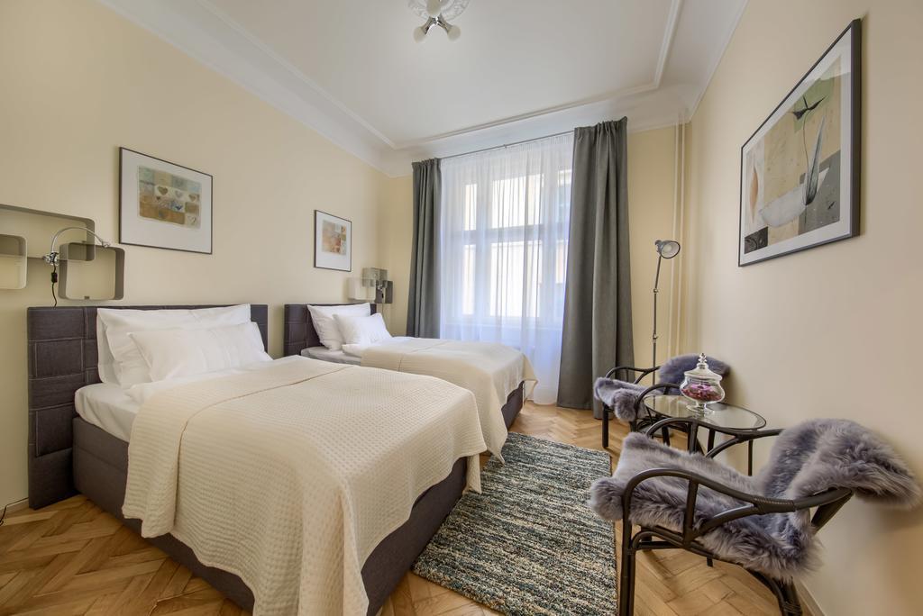 Pragueone Apartment,A/C,Terrace Esterno foto